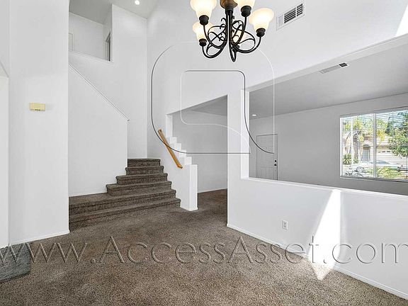 5th image of 13215 Yellowwood St