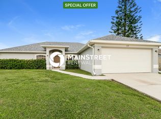1119 NE 5th Ave, Cape Coral, FL 33909