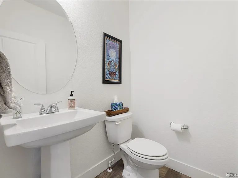 20551 Beekman Pl — Photo 20