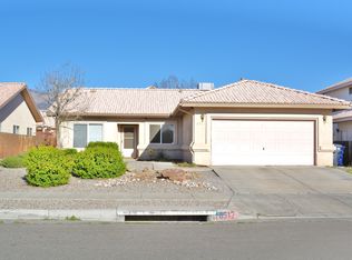8512 Rancho Del Cerro Dr NE, Albuquerque, NM 87113