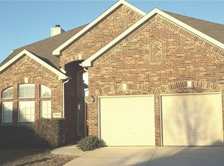 7019 Hillshire Ln, Sachse, TX 75048