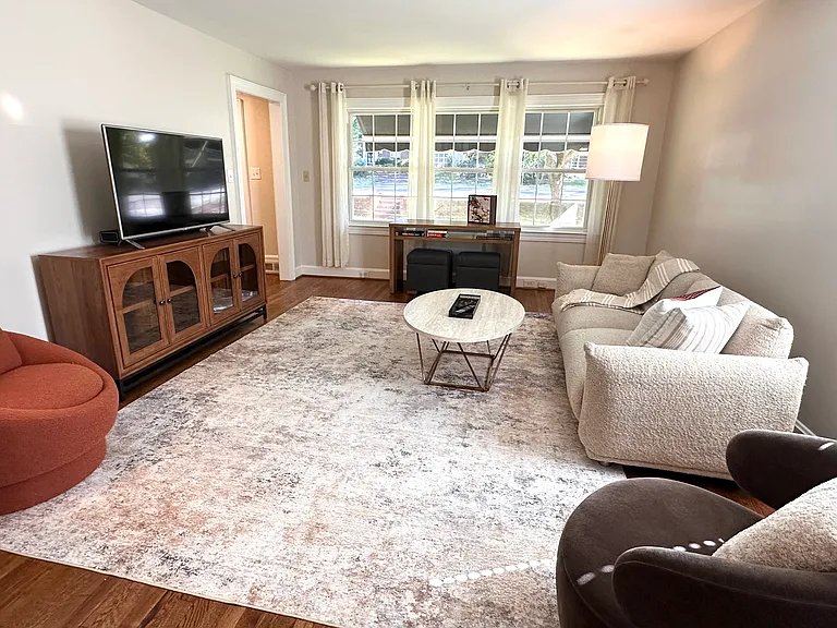 270 Crepe Myrtle Cir — Photo 5