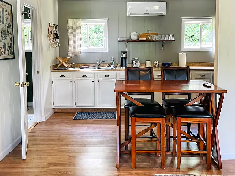 5019 Schubert Rd NW — Photo 3