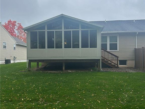 2nd image of 5143 Black Hawk Cir