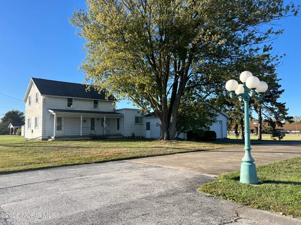 215 Briar Hill Rd, North Baltimore, OH 45872