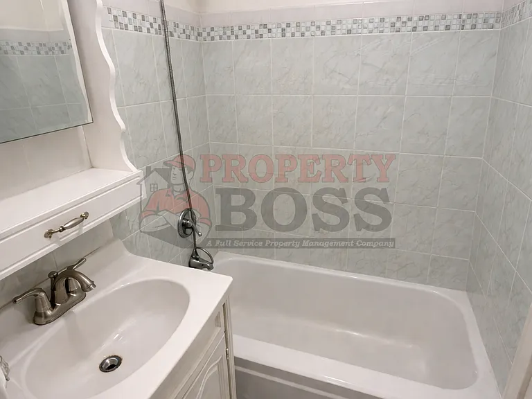 1412 Connecticut St #4 — Photo 5