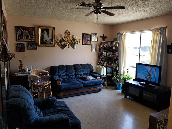 3rd image of 1025 Yota Dr