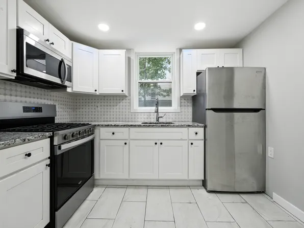 23 Westervelt Place image 5 of 14