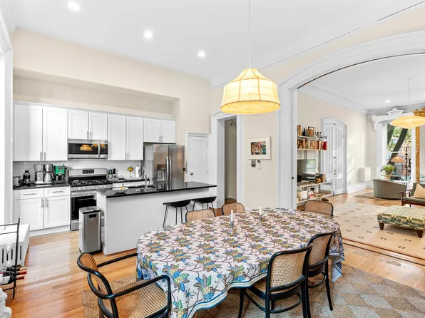 277 Adelphi Street image 8 of 31