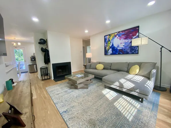 4606 28th Rd S APT D, Arlington, VA 22206