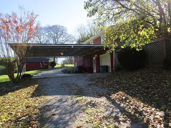Carport