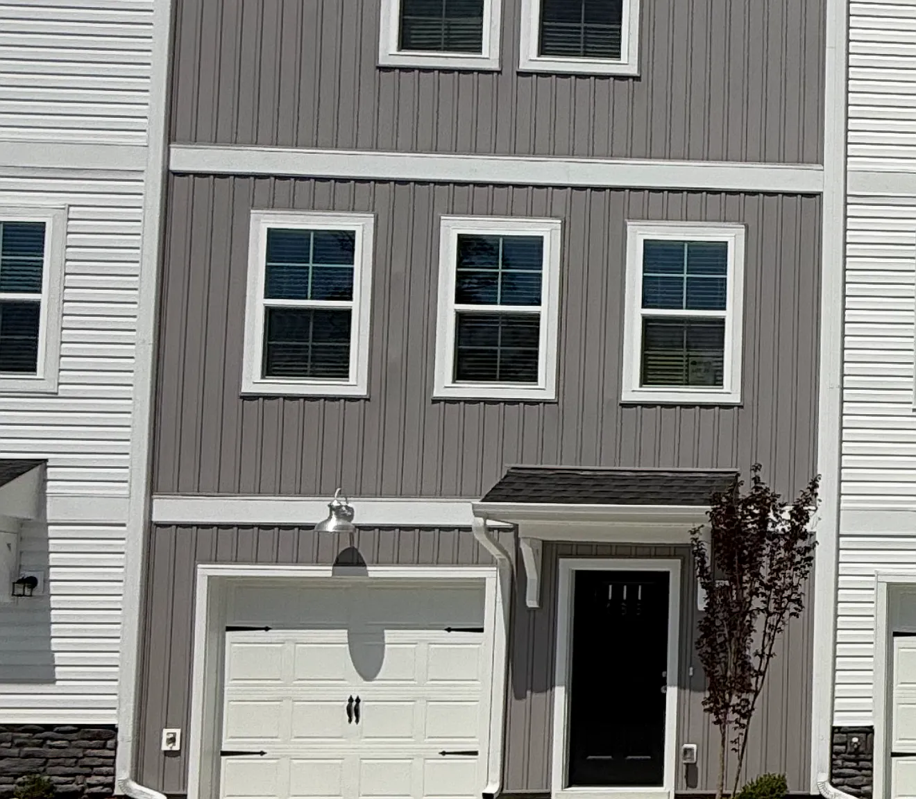 3 bed, 1696 sqft, $2,000 — Photo 1