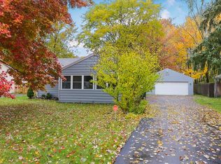 512 Vermont Rd, Elyria, OH 44035