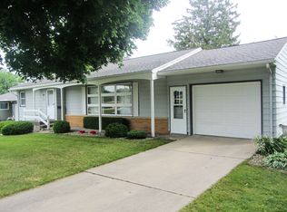 1920 Bremer Pkwy, Waverly, IA 50677