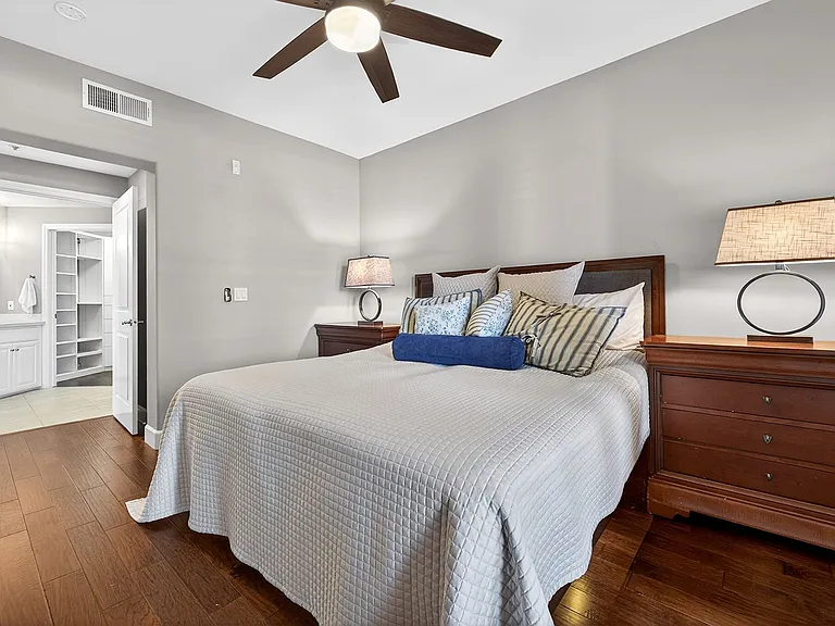 1800 Alma Ave #402 — Photo 15