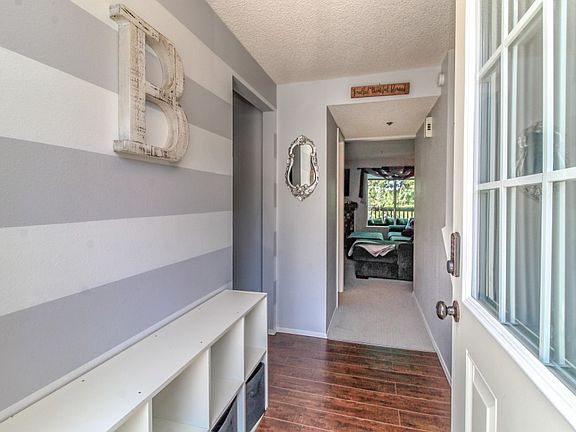 3rd image of 27030 47th Ave S APT 105
