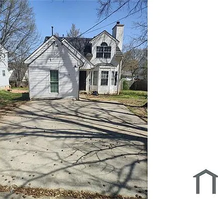 603 Waynes Ct SE