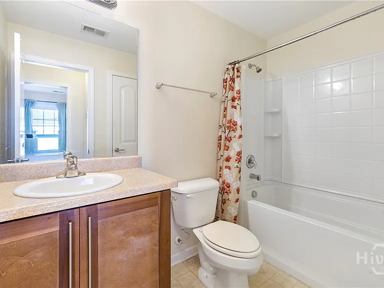 116 Ventura Pl — Photo 20
