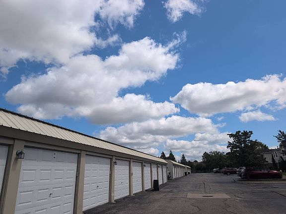 4th image of 29870 Donna Ln #88