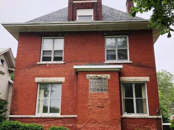505 E Front St, Bloomington, IL 61701