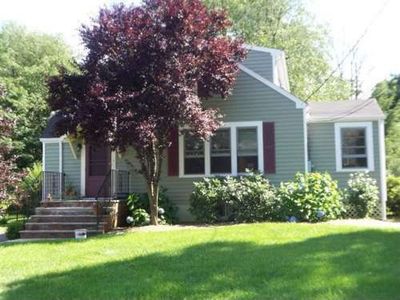 51 E Oak St, Basking Ridge, NJ, 07920