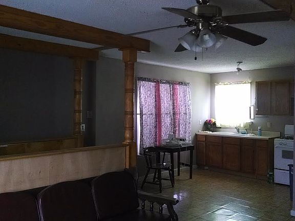 3rd image of 1614 Elvira St