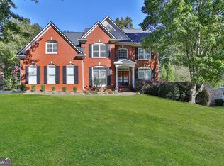 910 Ravenwood Way, Canton, GA 30115