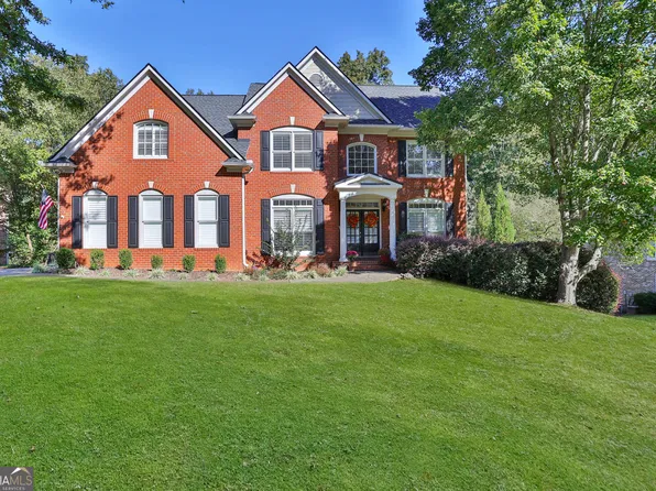 910 Ravenwood Way, Canton, GA 30115