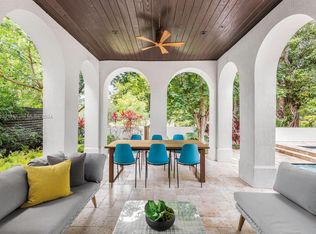 4131 Woodridge Rd, Miami, FL 33133