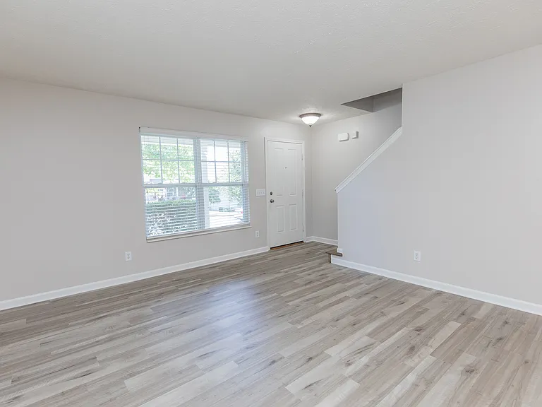 156 Ivy Hill Ln — Photo 24