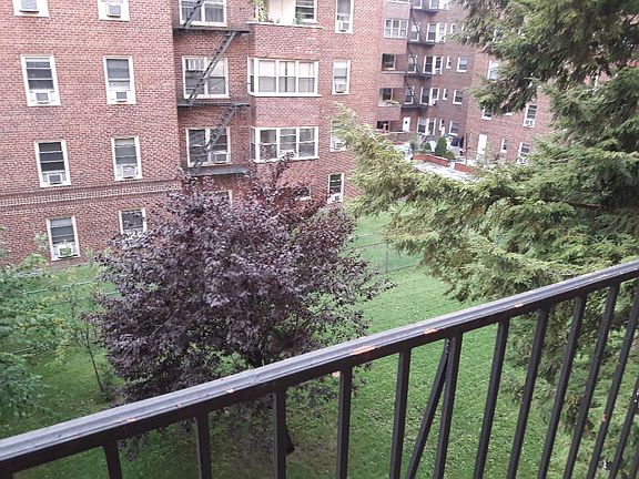 5th image of 6860 108th St APT 3B