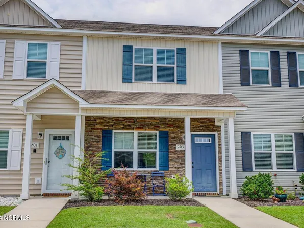 203 Justice Farm Drive, Sneads Ferry, NC 28460