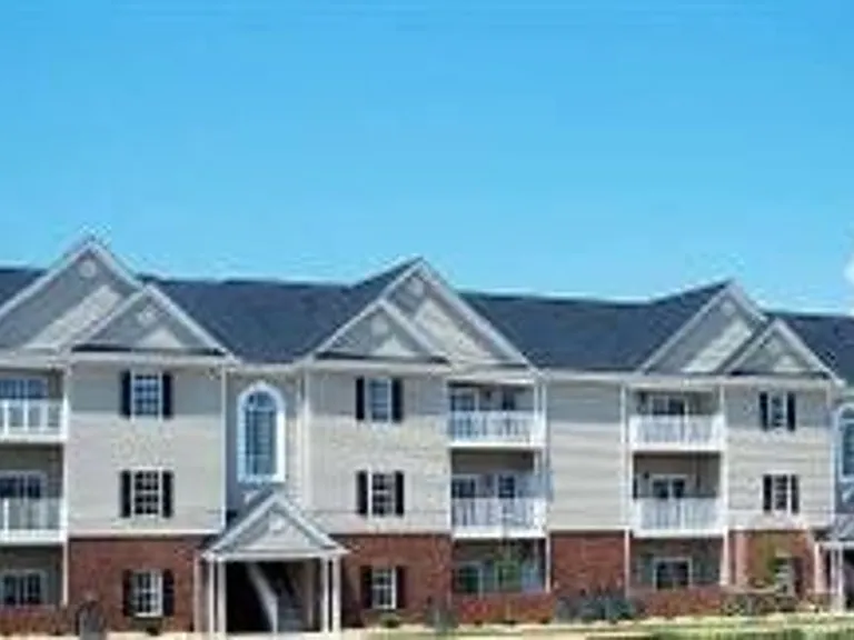 206 Capstone Dr #203 — Photo 1
