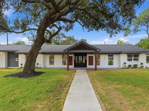 4829 Willowbend Blvd, Houston, TX 77035