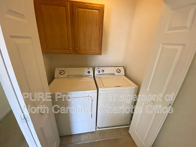 304 Hancock Union Ln — Photo 19