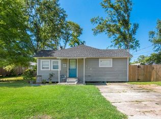 118 Gordon St, Dequincy, LA 70633