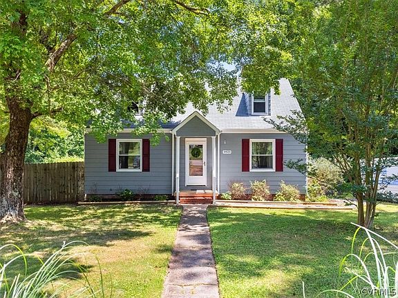 2nd image of 9925 Wagstaff Cir