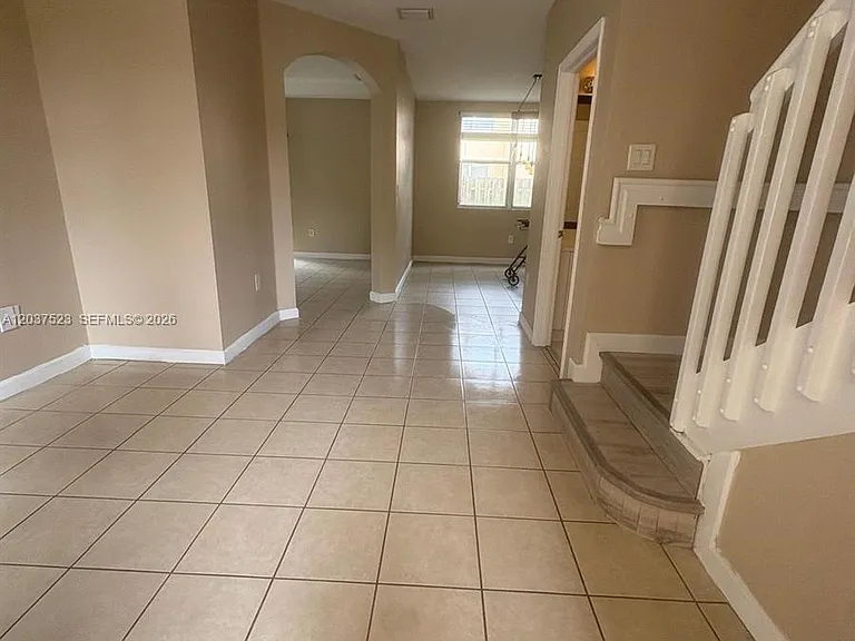 1690 NE 33rd Ave #109-6 — Photo 2