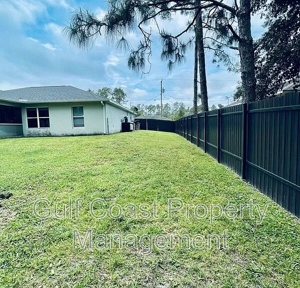 417 Broadmoor St — Photo 41