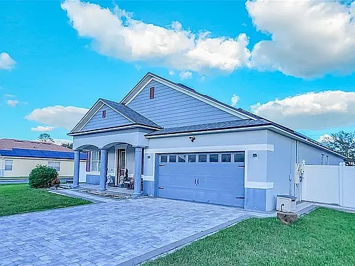 523 Cascading Creek Ln Photo 1