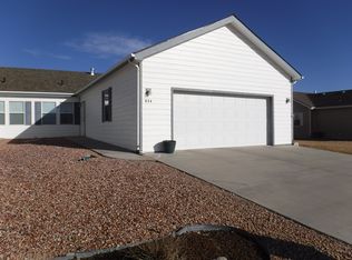 854 Dailey Dr, Sidney, NE 69162