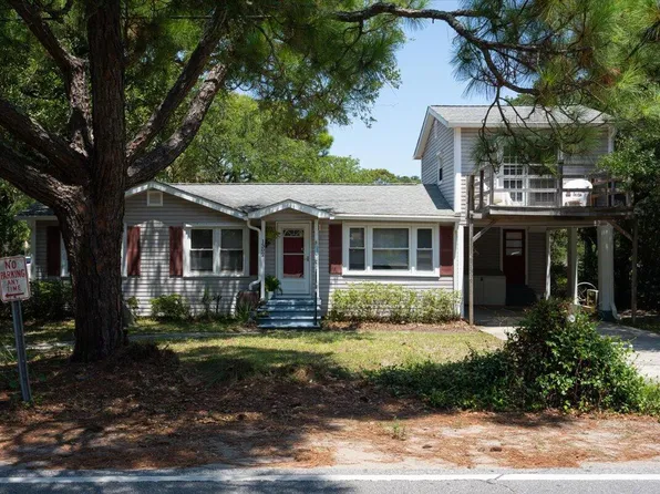 1302 E Ashley Ave, Folly Beach, SC 29439