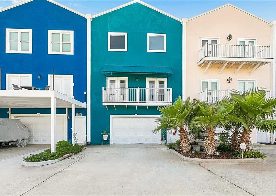 1st image of 1535 Royal Palm Dr