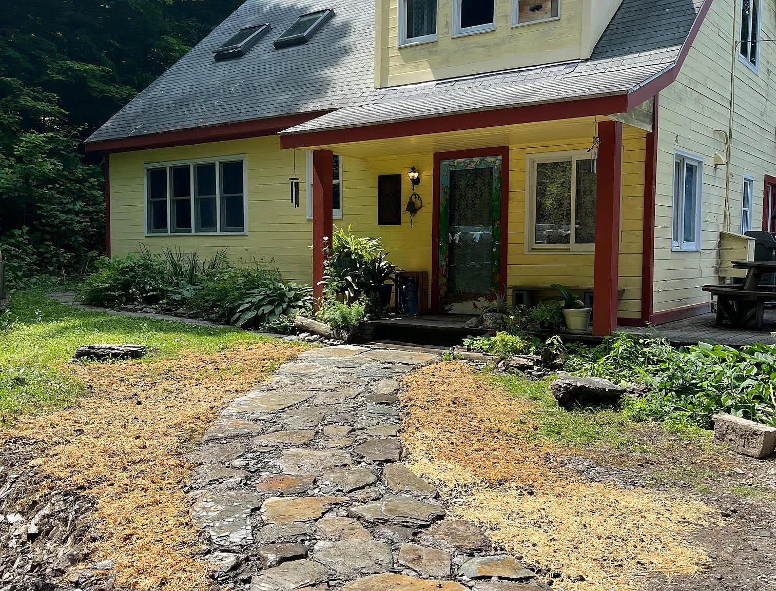 3 bed, 1680 sqft, $2,500 — Photo 1