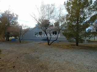 1040 N Barney St, Pahrump, NV 89060