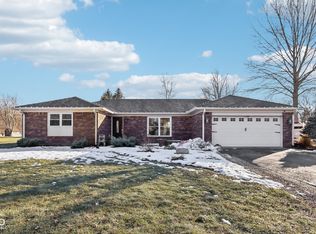 4817 W Quail Run Dr, New Palestine, IN
