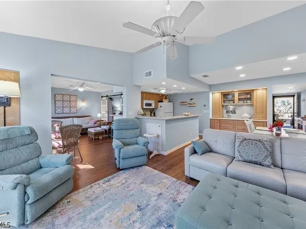5890 Trailwinds Dr APT 522, Fort Myers, FL 33907