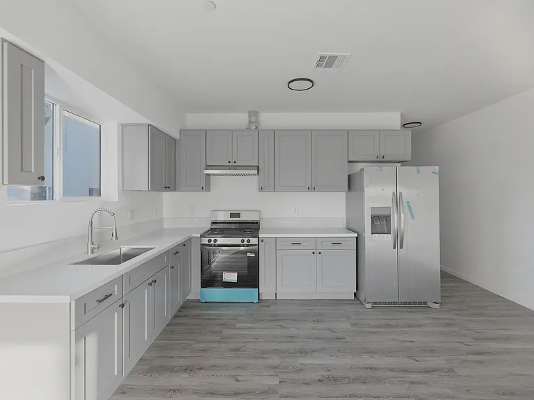 6507 Woodley Ave #3 — Photo 21