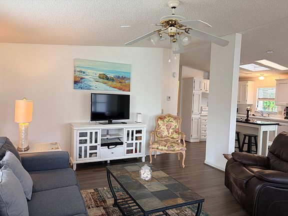 5th image of 5502 San Luis Dr