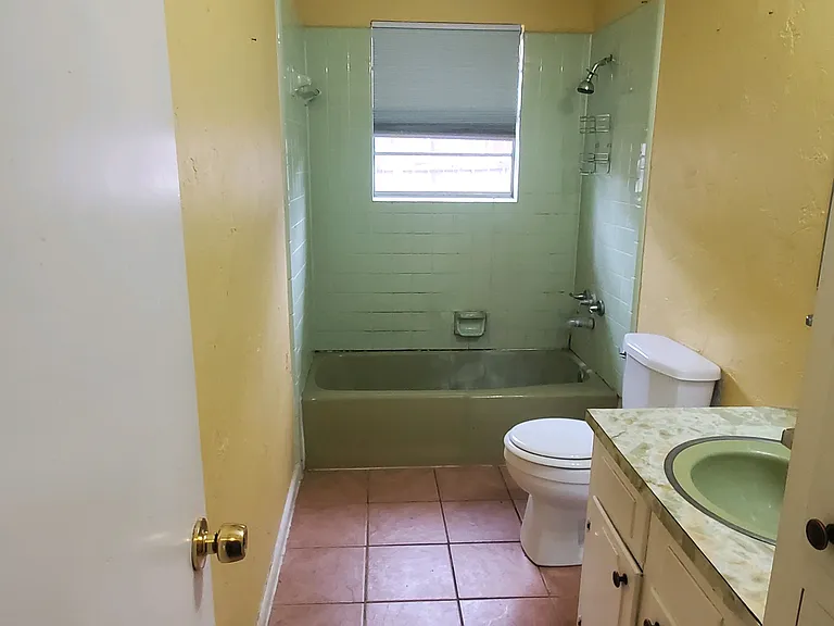 4540 Curtis Ln — Photo 12